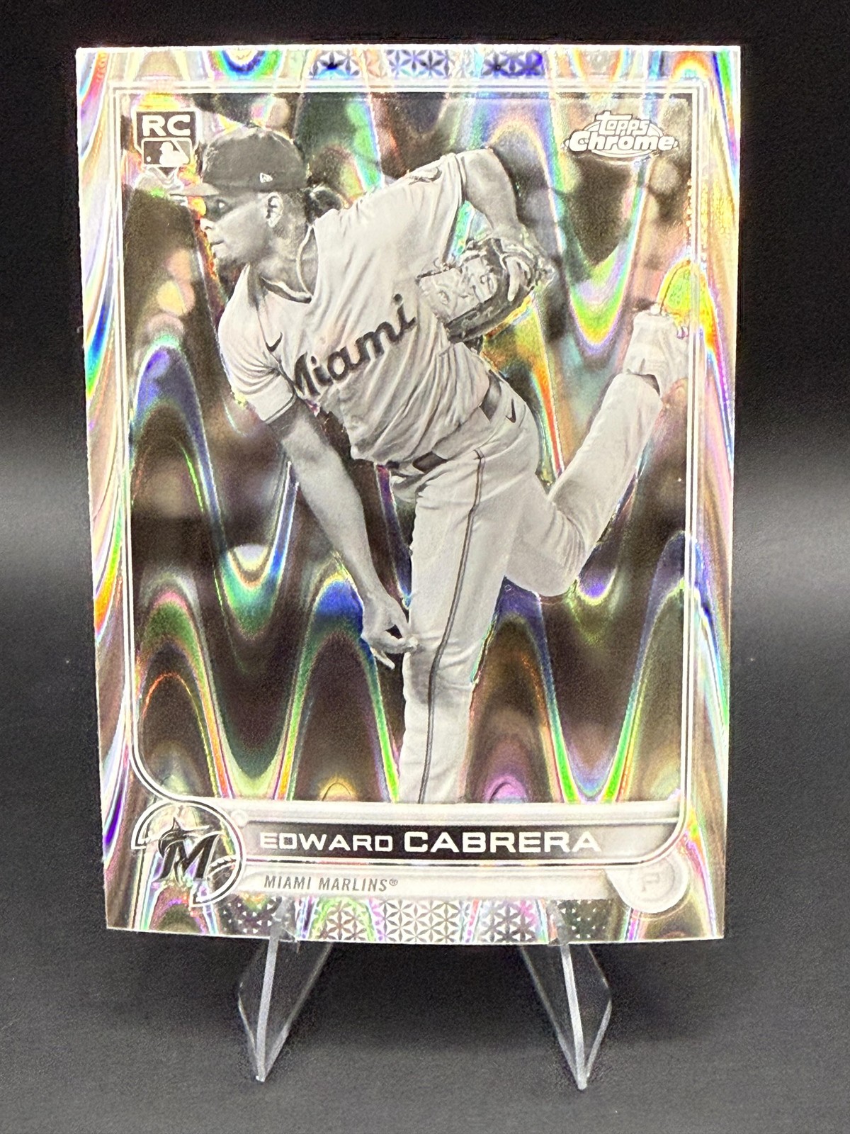 Edward Cabrera 2022 Topps Chrome Sonic #64 Black & White RayWave ST3