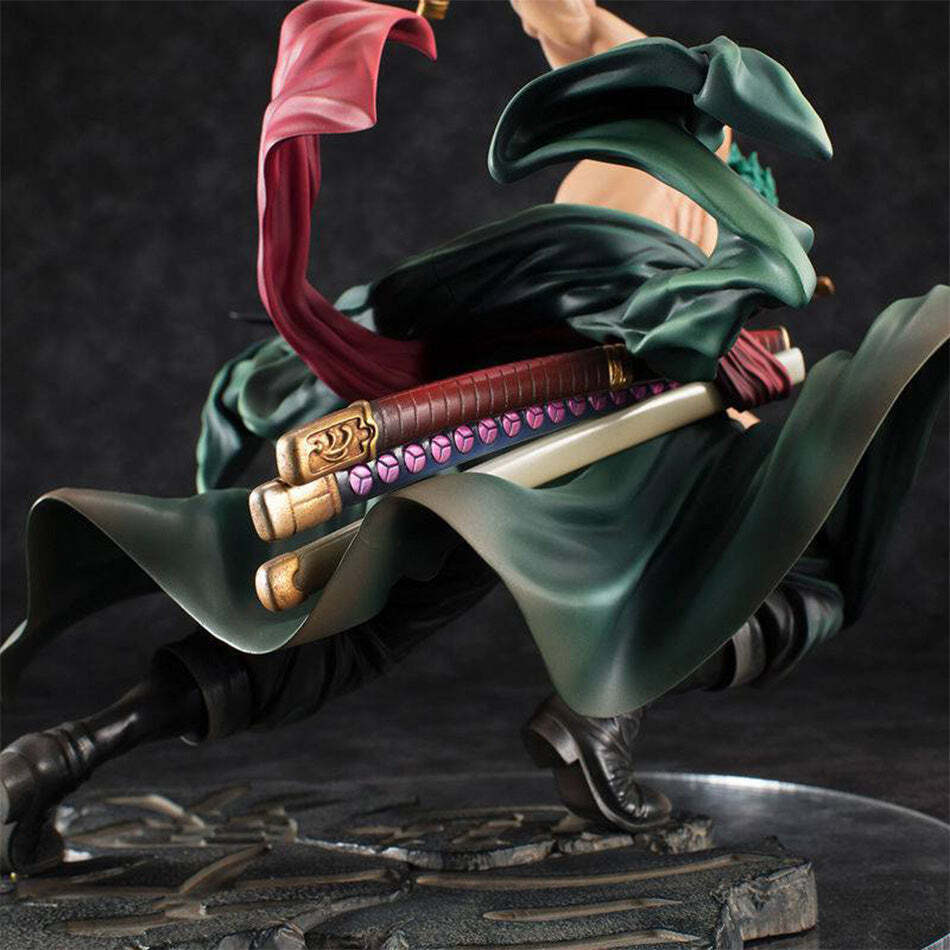 One Piece 10cm Anime Figure GK Roronoa Zoro Three-blade Sa-maximum Manga  Anime Statue Action Figure Collection Model Kid Toy(10cm (10cm) Camel (XP-040)  ) 