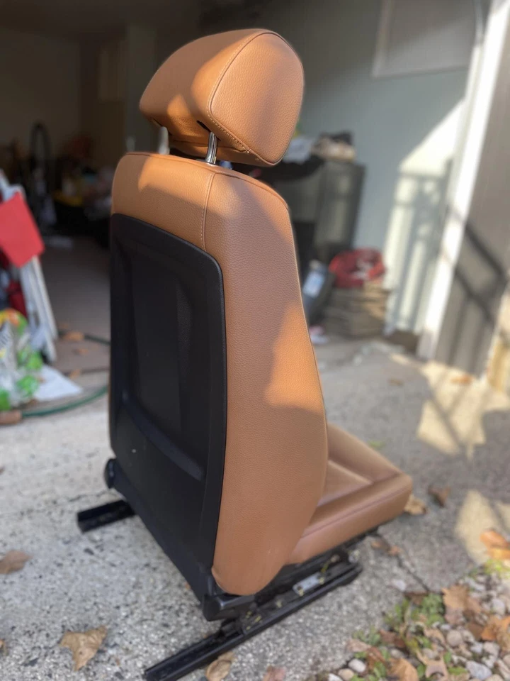 Седло с подогревом 2011 BMW e90 335i/328i коричневое передние сиденья - Изображение 3 из 4