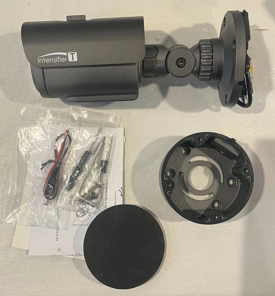 Speco Technologies HTINT70T 2MP HD-TVI Intensifier T Bullet Camera - Image 2 of 4