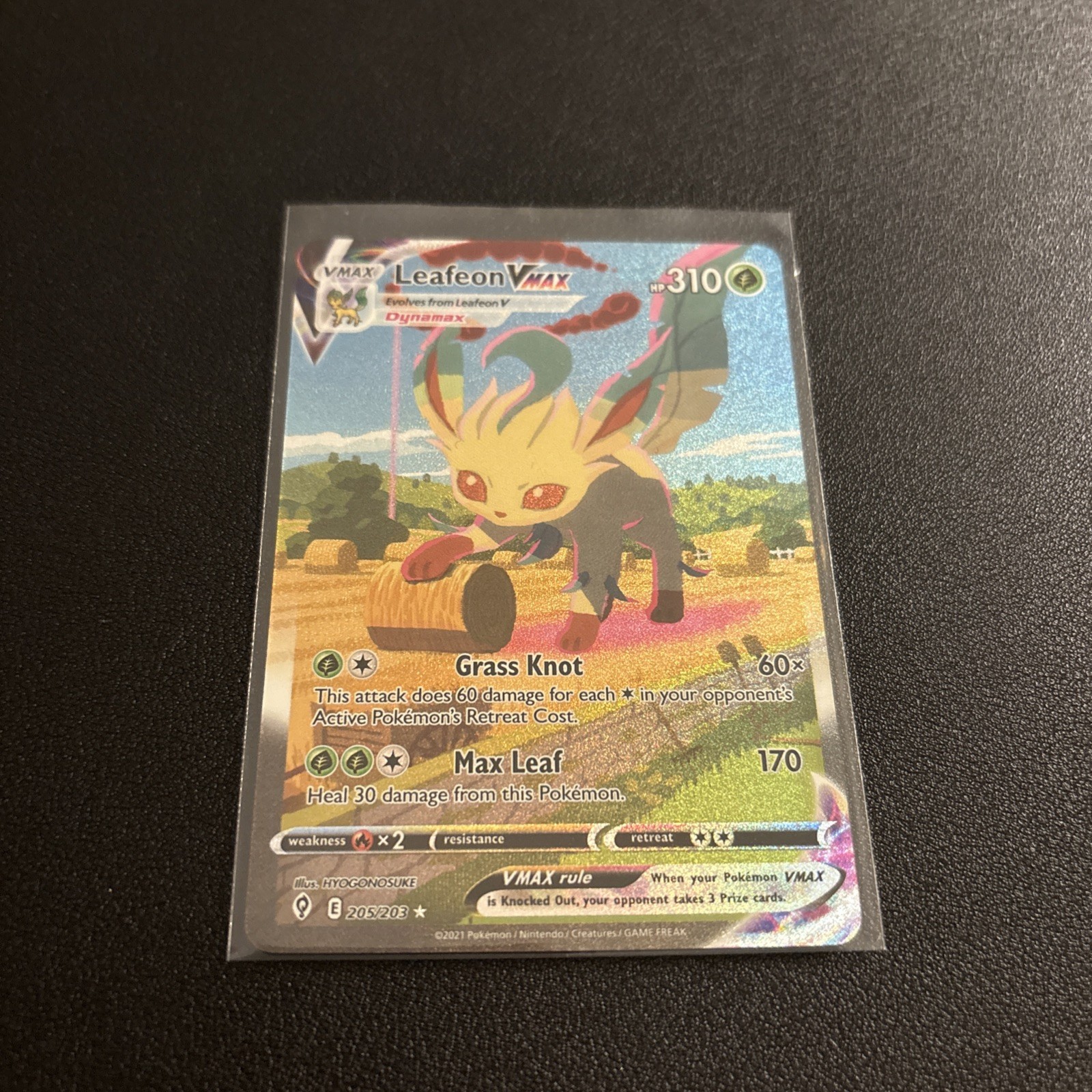 Leafeon VMAX (Alternate Art Secret) 205/203 SWSH07: Evolving Skies Holo
