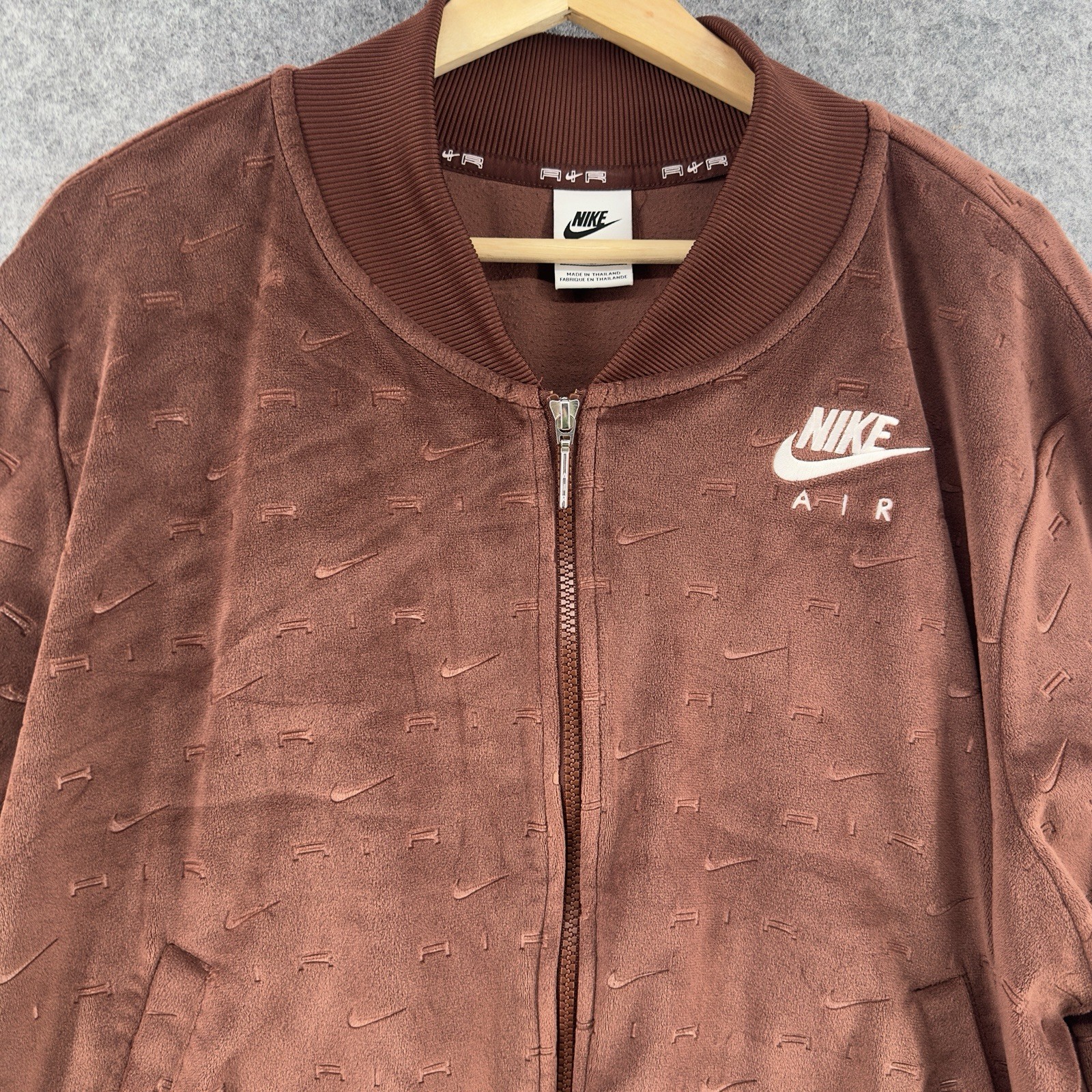 SACAI X NIKE Nike Air Track Jacket Donna 1X Briown Velluto Velluto Casual Full Zip DM9193 273