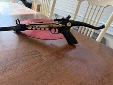 80lbs Self Cocking Hunting Pistol Crossbow No Arrows Black Metal Gold Body Cobra