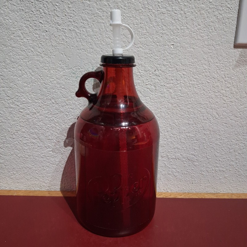 Dr Pepper Retro Style Jug Whirley Drinkworks Collectible Refillable W/Straw Rare