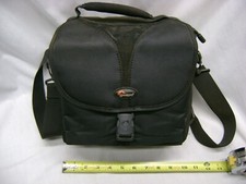 Camera Bag Lowepro Rezo 170AW W/Padded Shoulder Strap and Dividers-Black