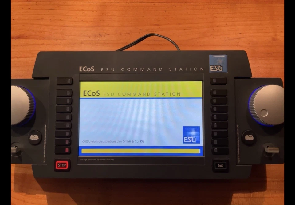 ESU ECoS II Command Station mit Betriebsanleitung - Bild 3 von 4