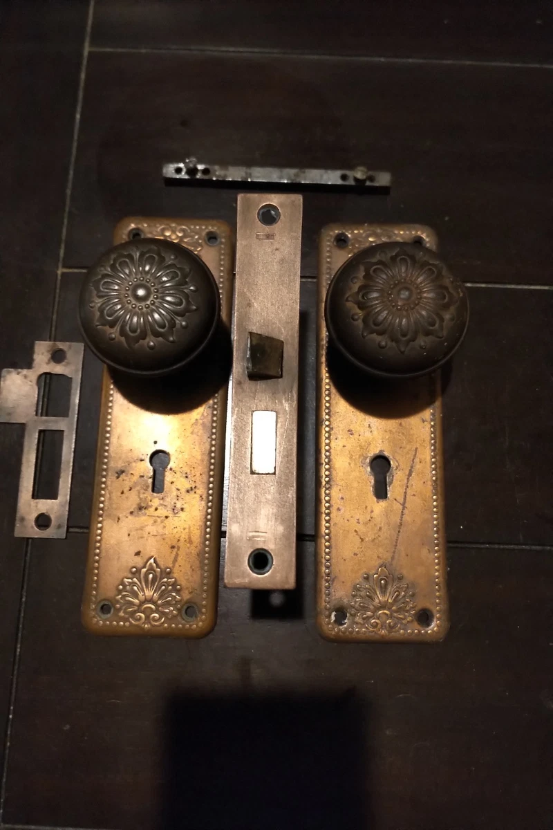 25+ Antique Sargent Lock Door Knobs & Handles for sale | Updated
