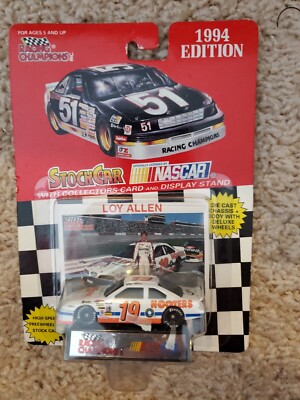 Loy Allen 1992  #19 Hooter's Ford Thunderbird 1/24 Scale Racing Champions