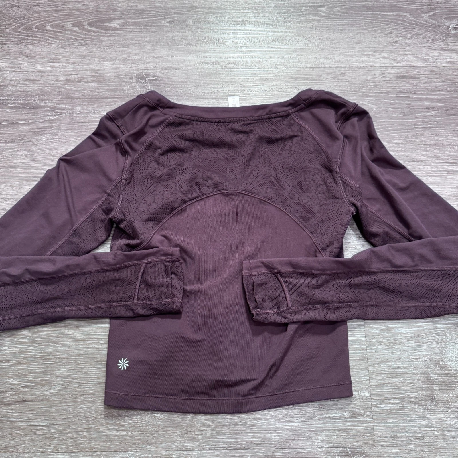 athleta long sleeve athletic crop gym casual shirt
