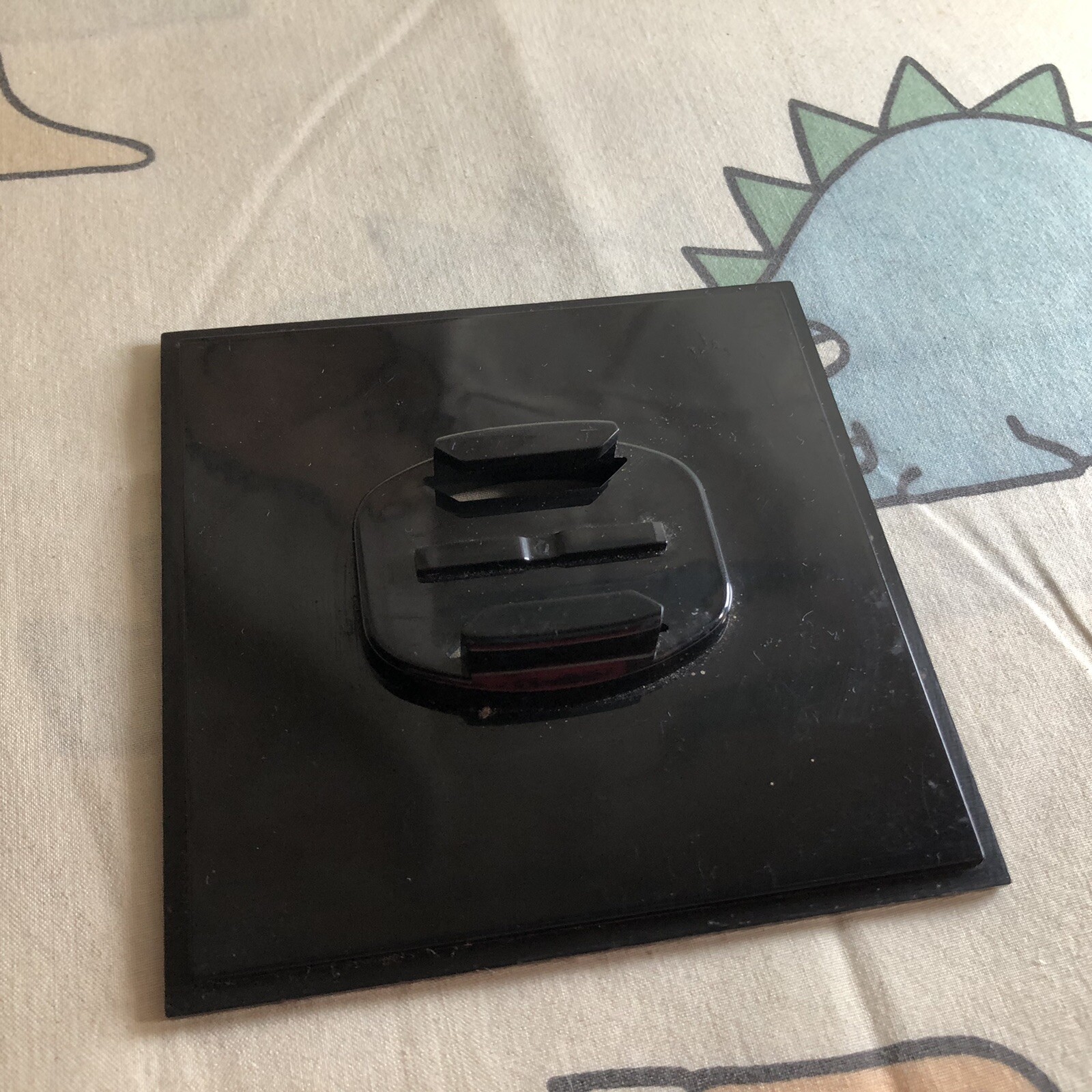 GoPro Hero2 Square Plastic Plate Mount Black for Clip-On Camera Accessory-image