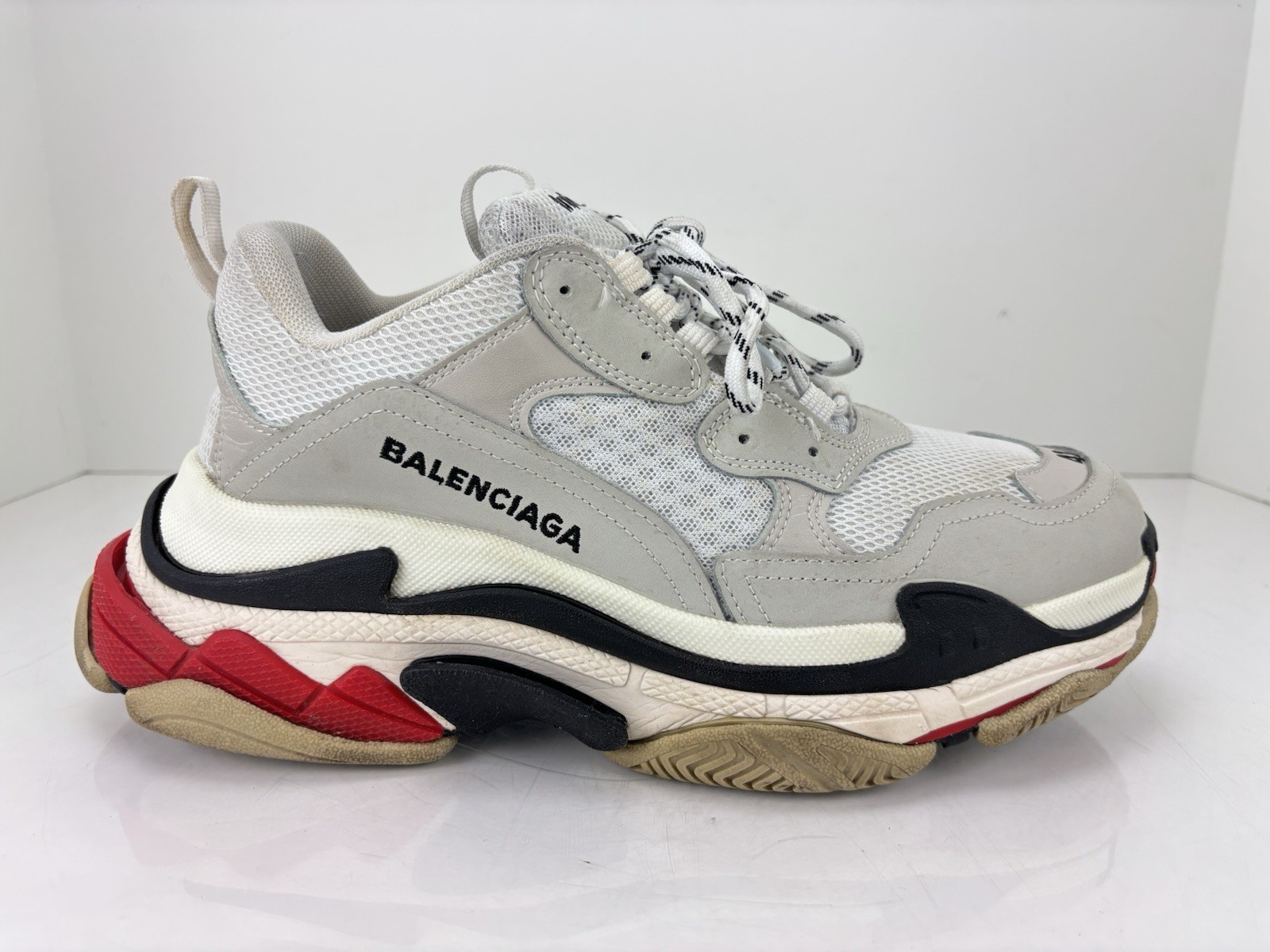 Balenciaga Triple S Sneakers EU 41 US 8 White Grey Red Authentic Designer Chunky thumbnail 18