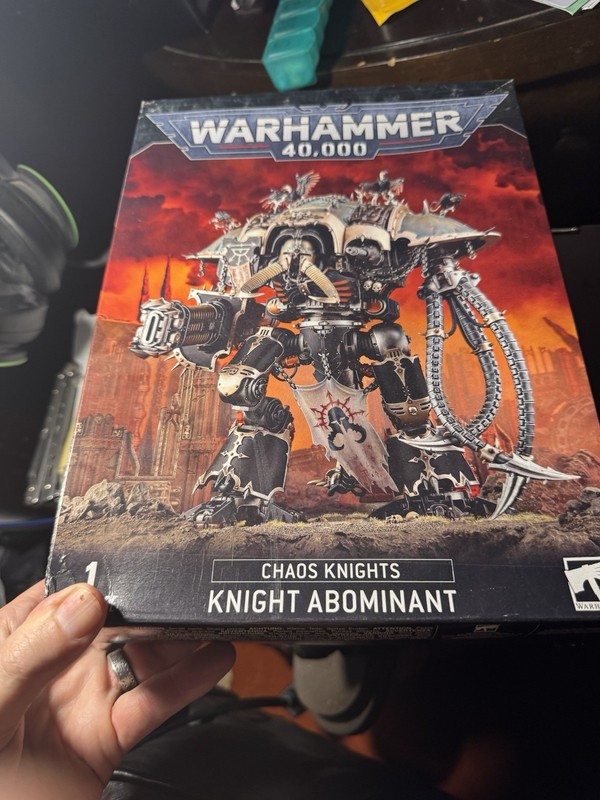 Games Workshop Warhammer 40K Chaos Knights Knight Abominant Single Miniature