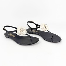 Chanel Black CC Camellia T-Strap Sandals Size 38 US 7-7.5 Patent Leather Flat