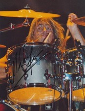 MIKKEY DEE - Motorhead 8"x11" GENUINE SIGNED AUTOGRAPH