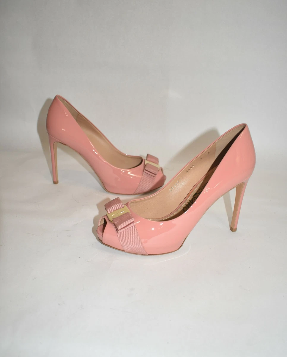 700 SALVATORE FERRAGAMO Plum Peep Toe Patent Leather Pump Shoes Blush Pink 7 B