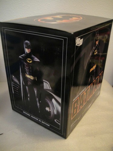 DC DIRECT NEW MICHAEL KEATON AS BATMAN STATUE MOVIE BUST DARK KNIGHT Figurine - Picture 3 of 9