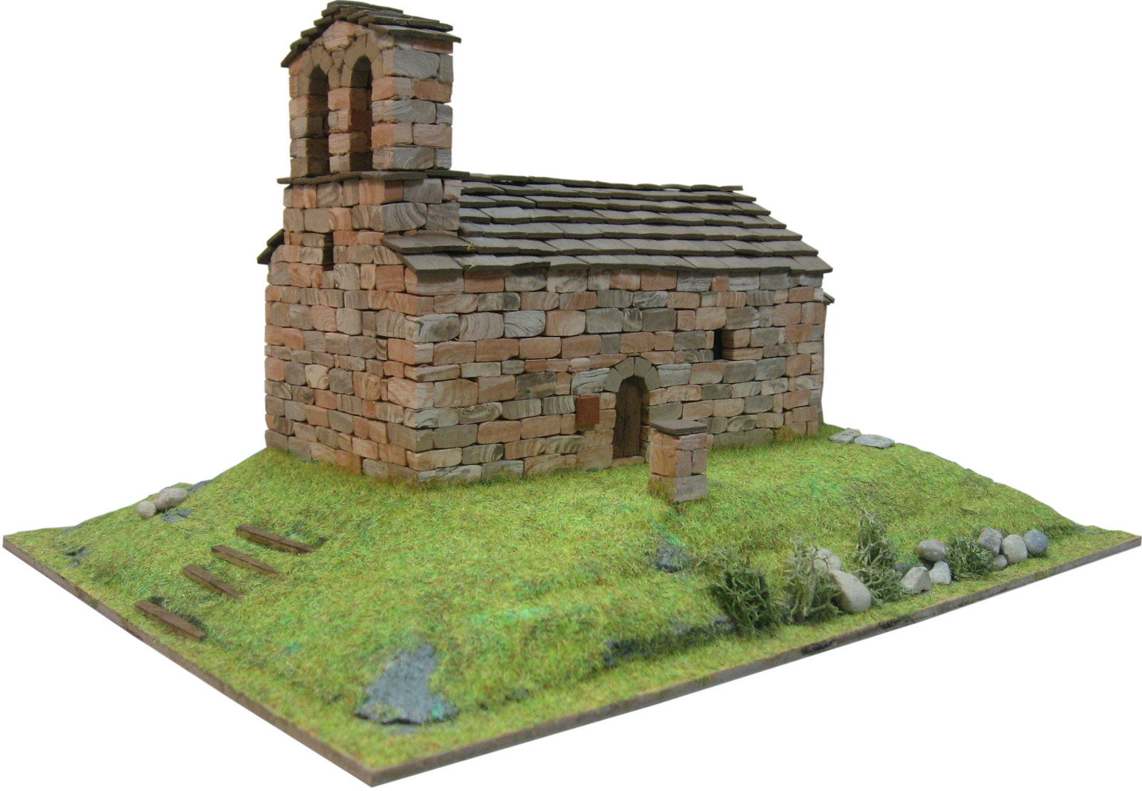 Maquette église romane Domus 40504 St Quirc de Durro échelle 1/87
