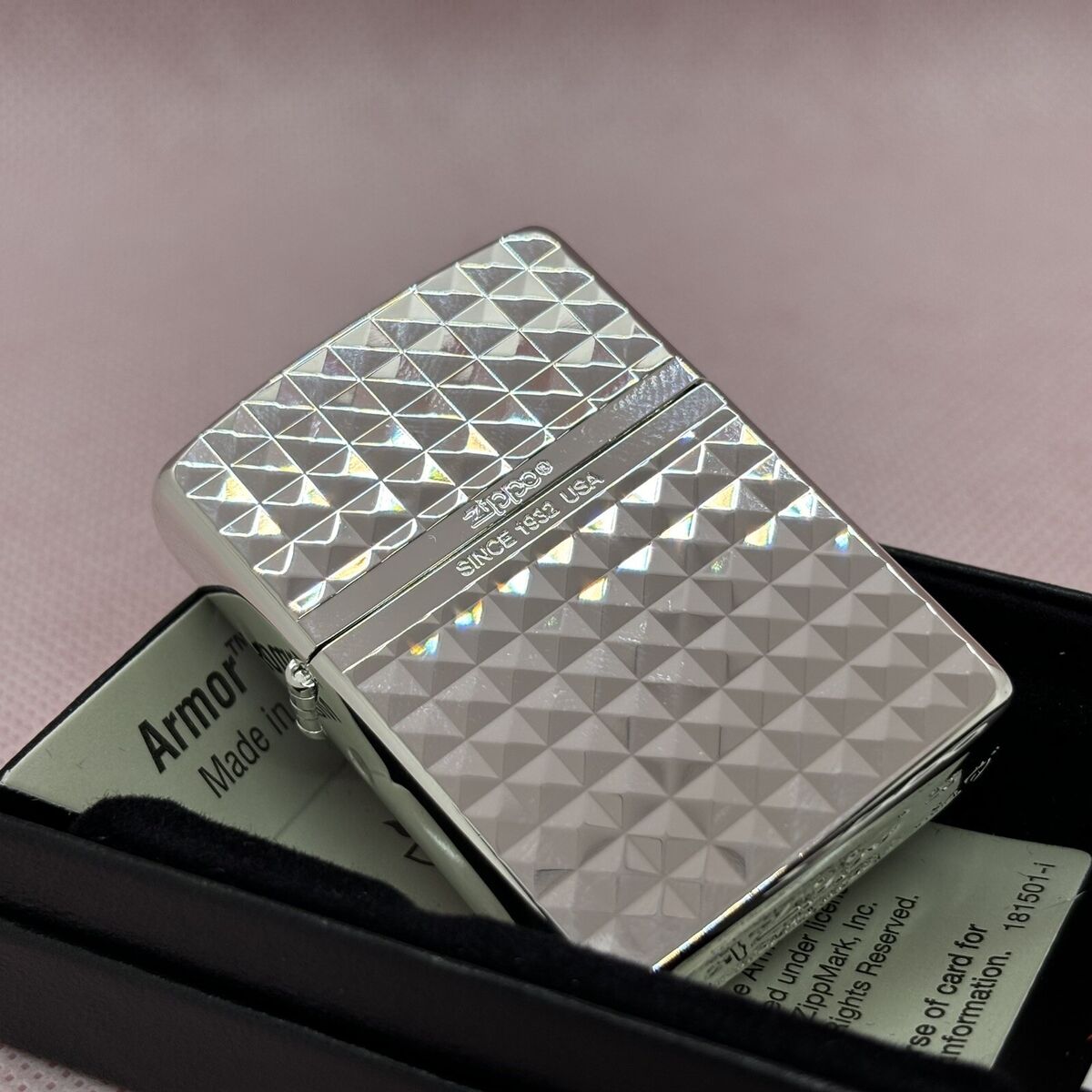 Zippo Oil Lighter Diamond Cut Mirror Standard Design Silver Zippo Oil Lighter Diamond Cut Mirror Standard Design Silver