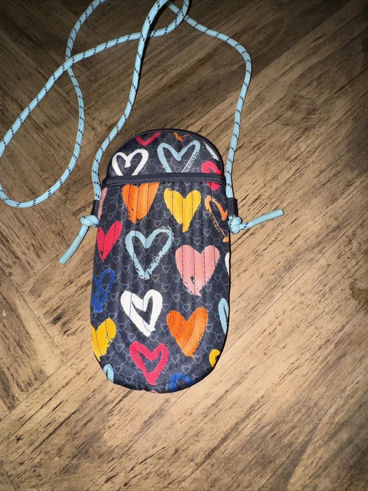 Brighton Color of Love Hearts Gafas de sol Estuche Bolsa Bolso con Correa Cierre Magnético  Foto 4 de 4