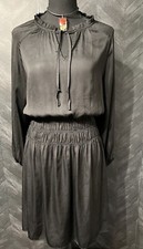 Loft Outlet SZ 8 Women’s Black Satin Long Sleeve Dress