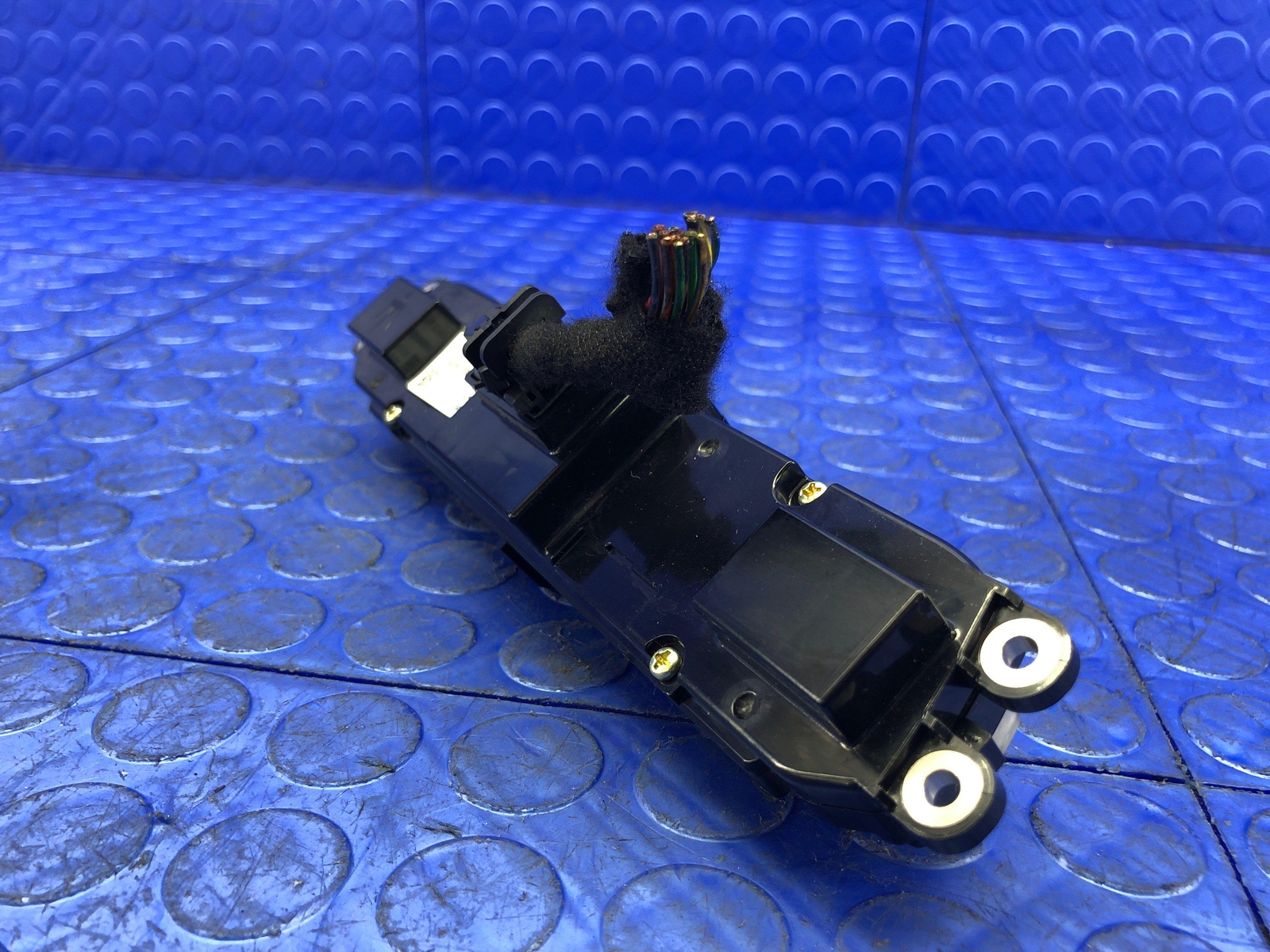 2017-2022 MASERATI LEVANTE OEM FRONT DASHBOARD HEATER CLIMATE TEMPERATURE MODULE