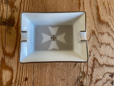 VACHERON CONSTANTIN kleiner Aschenbecher aus Porzellan von Limoges