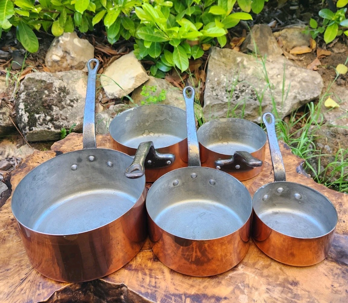Superbe Lot De 5 Casseroles En Cuivre Martelé étamé – Fabrication Française