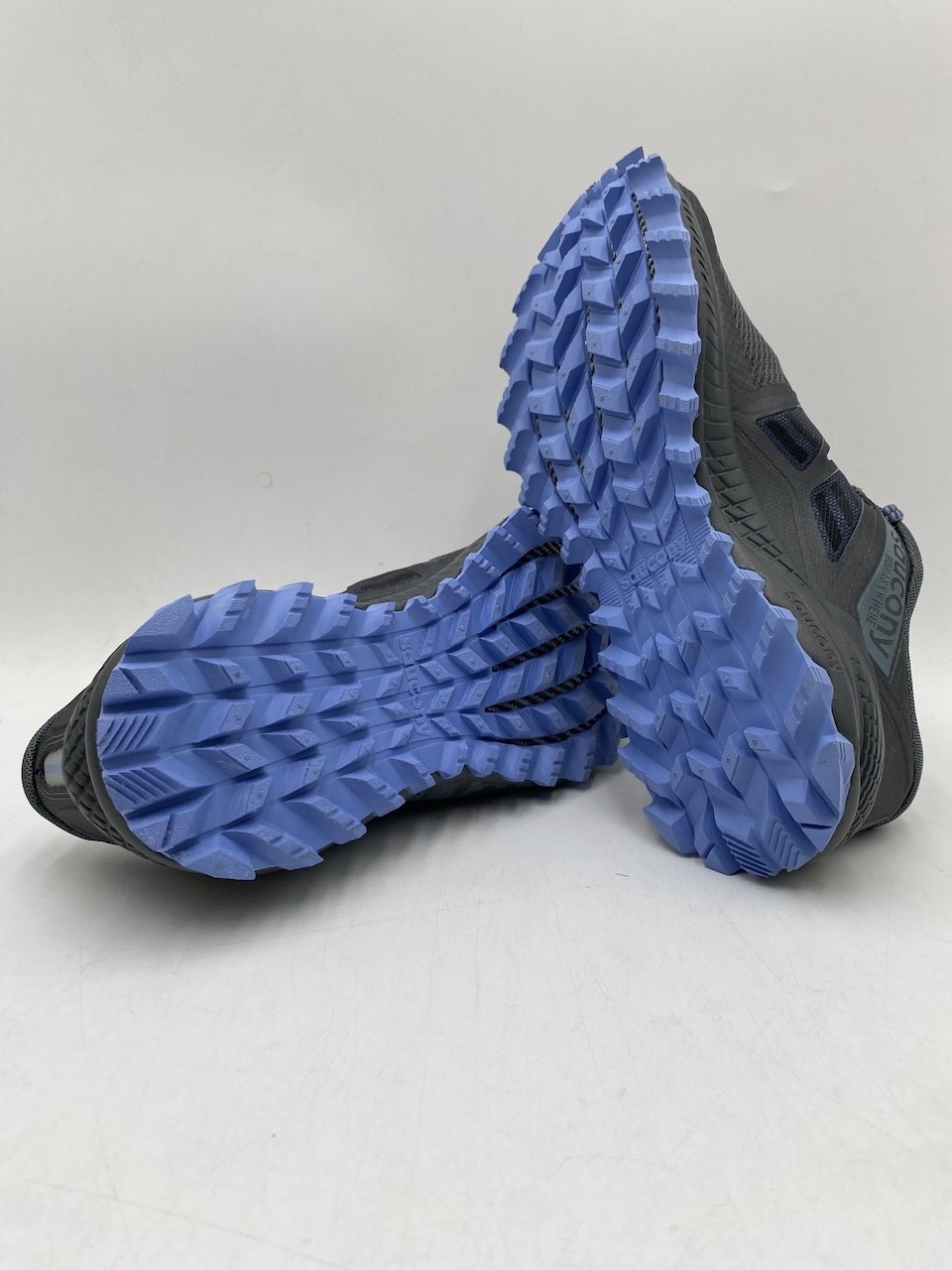 Saucony PEREGRINE ISO WIDE Women's NEW Trail-running Shoes Gunmetal Multi Sizes thumbnail 9