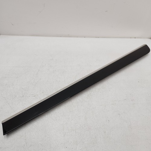 07-12 Mercedes Benz GL450 Driver Left Rear Exterior Door Molding Trim OEM - Picture 3 of 14