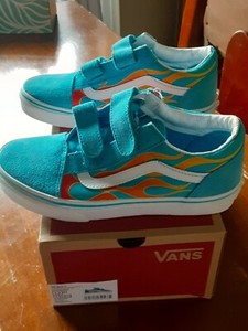 youth size vans