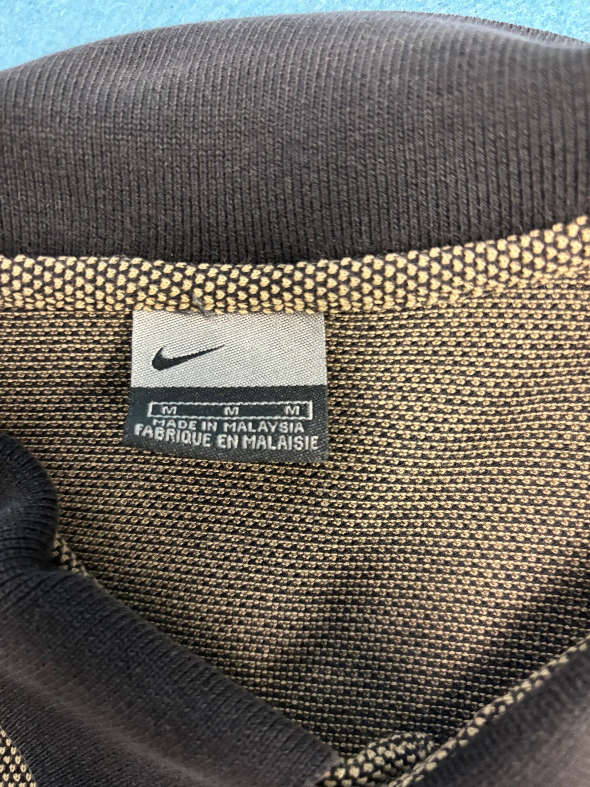 Used Nike Button Up, Size Medium - image 4