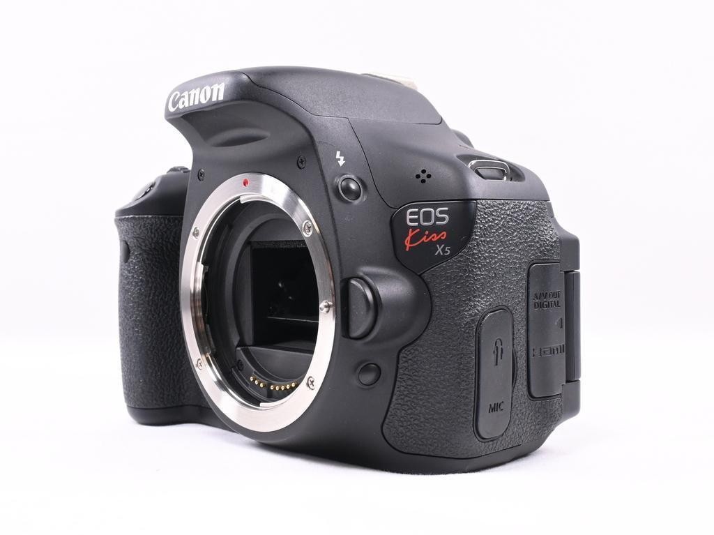 canon　EOS kiss5 Amazon.com : Canon EOS Kiss X5 Digital SLR Camera SLR 18-55