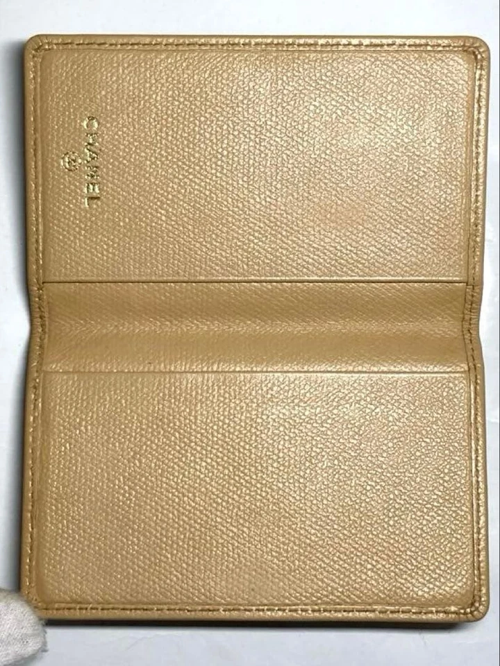 Chanel Coco Botón Cuero Tarjetero Portatarjetas Beige Foto 4 de 4