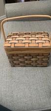 VTG Woven Sewing Basket With Handle And Sewing Contents Smaller Size 9”x5.5”