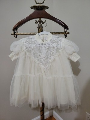 Petite amalie White Lace Tulle Victorian Christening Dress Short Sleeve