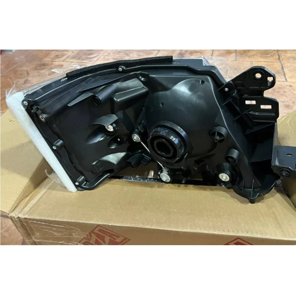 LH Left Front Head Light Lamp Cover For 2012-2017 Nissan Urvan NV350 E26 Van - Image 4 of 4