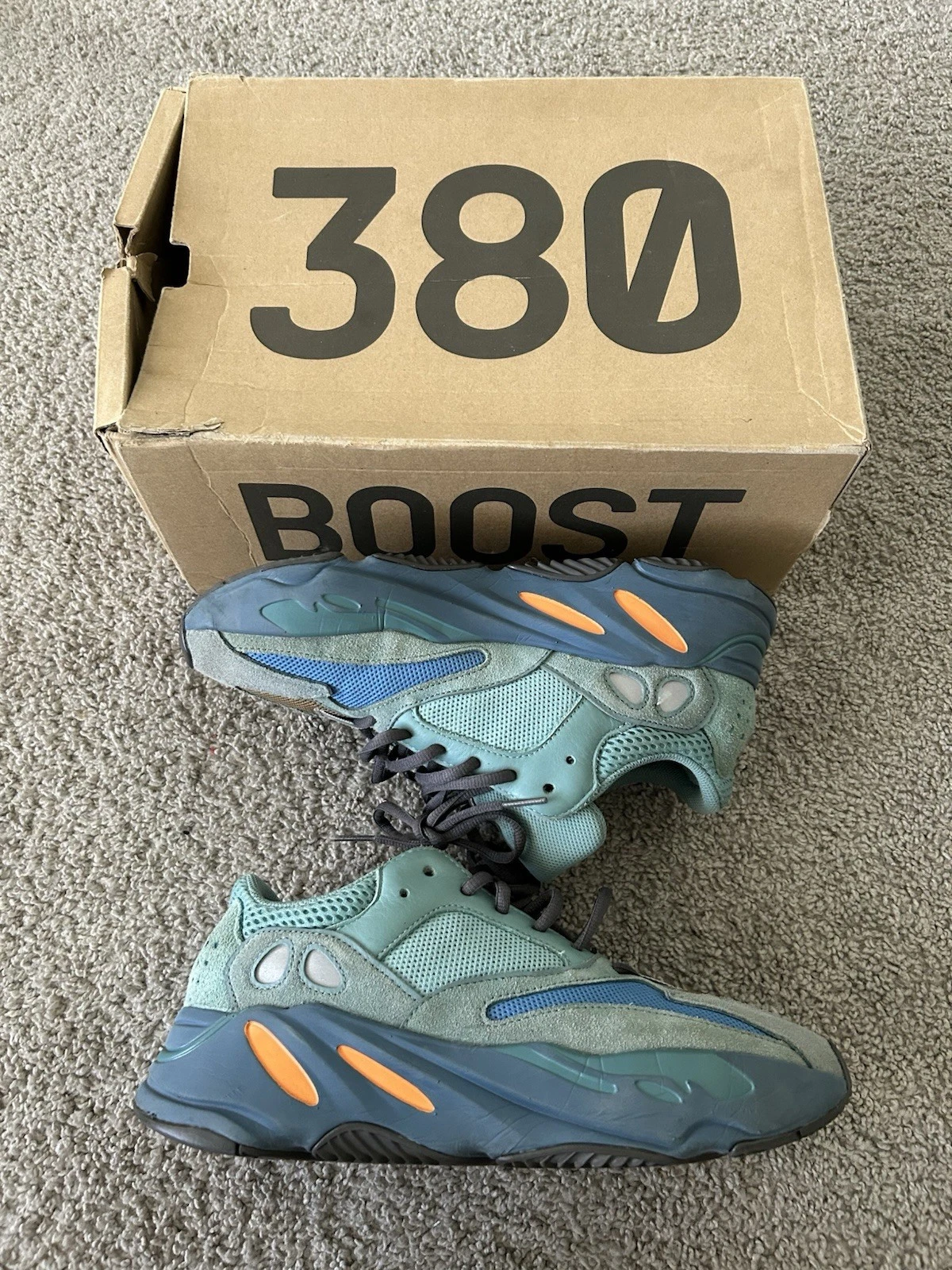 Taglia 8 5 Adidas Yeezy Boost 700 Sbiadite Azzurro