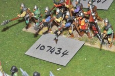 25mm Mittelalter / Englisch - Hecht 12 Figuren - (107434)