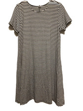 Old Navy Short Sleeve Swing Dress Size Medium Rayon Blend NWOT Blue white stripe