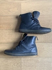 Dr. Martins Tobias Boots- Size 9 - Used