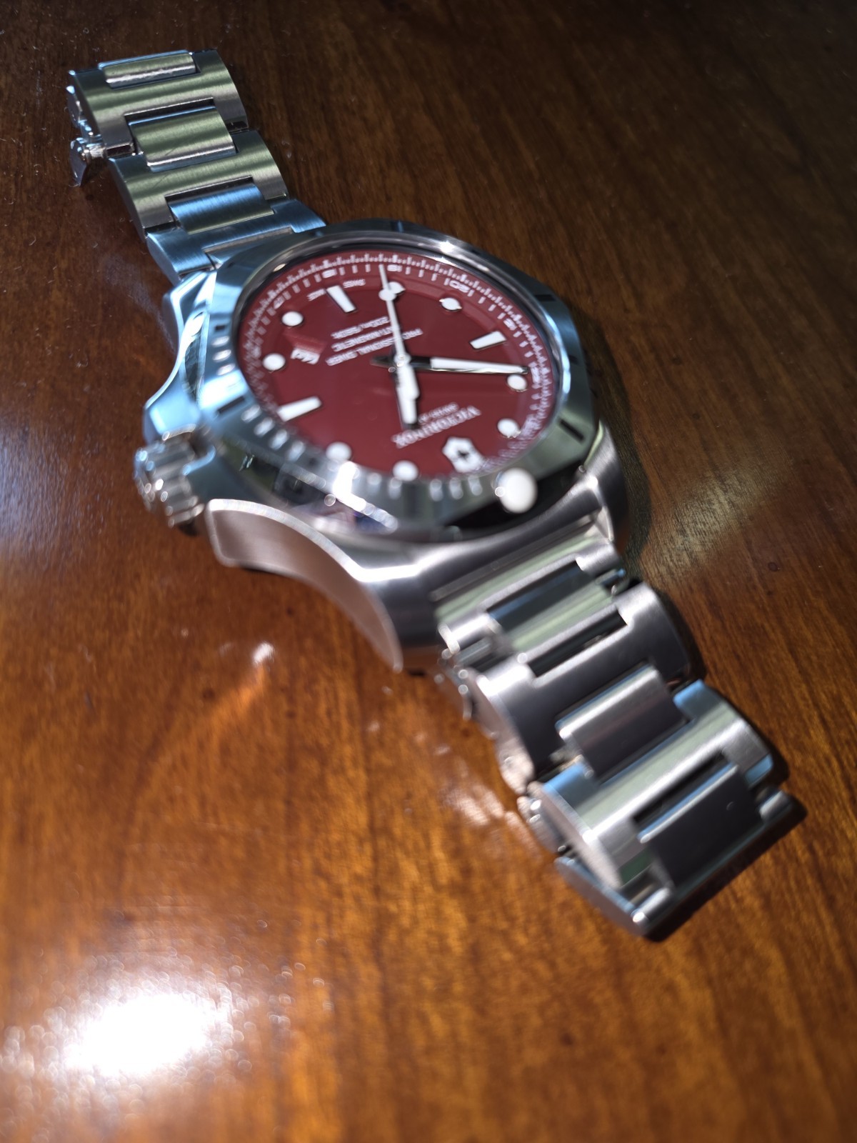 Victorinox Inox Pro Diver Red - 241783