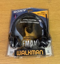 Sony SRF-H2 AM/FM Walkman Portable Radio Headphones Receiver DAMAGED BOX