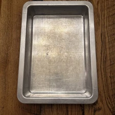 Vintage Rema 13x9x2-1/4 Double Wall Insulated Cake Lasagna Pan 4595120-no lid