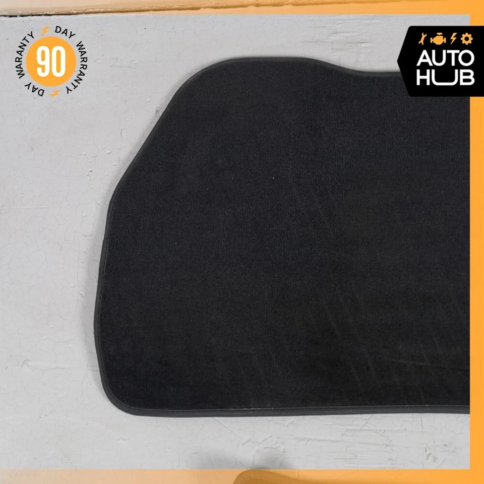 Juego de 4 alfombrillas delanteras y traseras OEM Mercedes X164 GL450 GL550 Foto 2 de 4