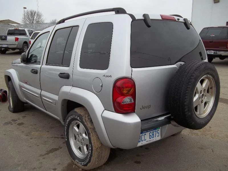 Buje de rueda delantero usado se adapta a: Jeep Liberty 2002 delantero sin ABS grado A Foto 4 de 4