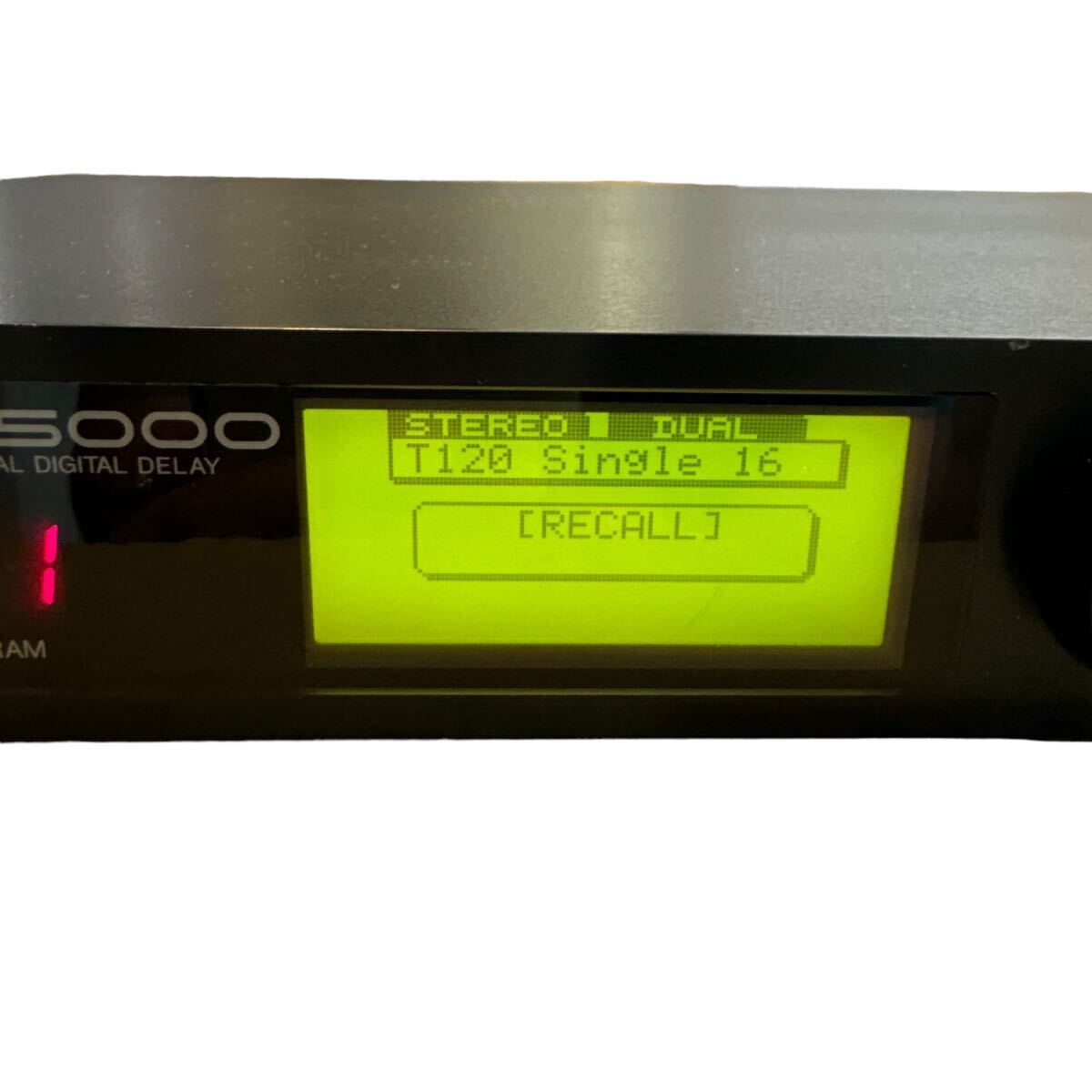 YAMAHA D5000 PROFESSIONAL DIGITAL DELAY recording effector YAMAHA D5000 PROFESSIONAL DIGITAL DELAY recording effector