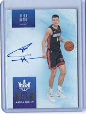 TYLER HERRO 2019-20 PANINI COURT KINGS HEIR APPARENT BLUE ON CARD AUTO RC /149