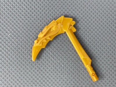 LEGO Pearl Gold Minifigure Sickle Blade Dragon Head Ninjago