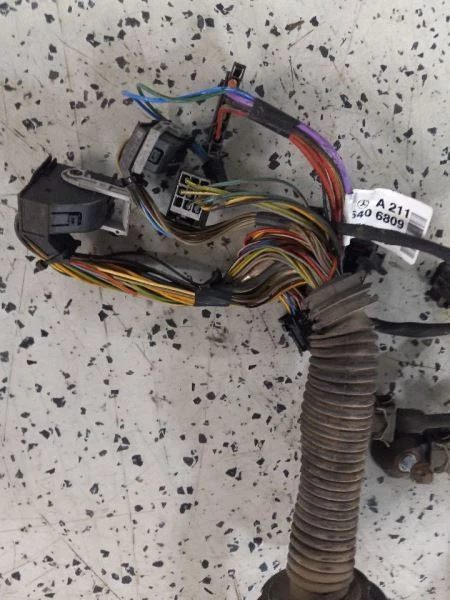 ENGINE BAY WIRE HARNESS FOR MERCEDES-BENZ E320 2001 - 2005 - Image 3 of 4