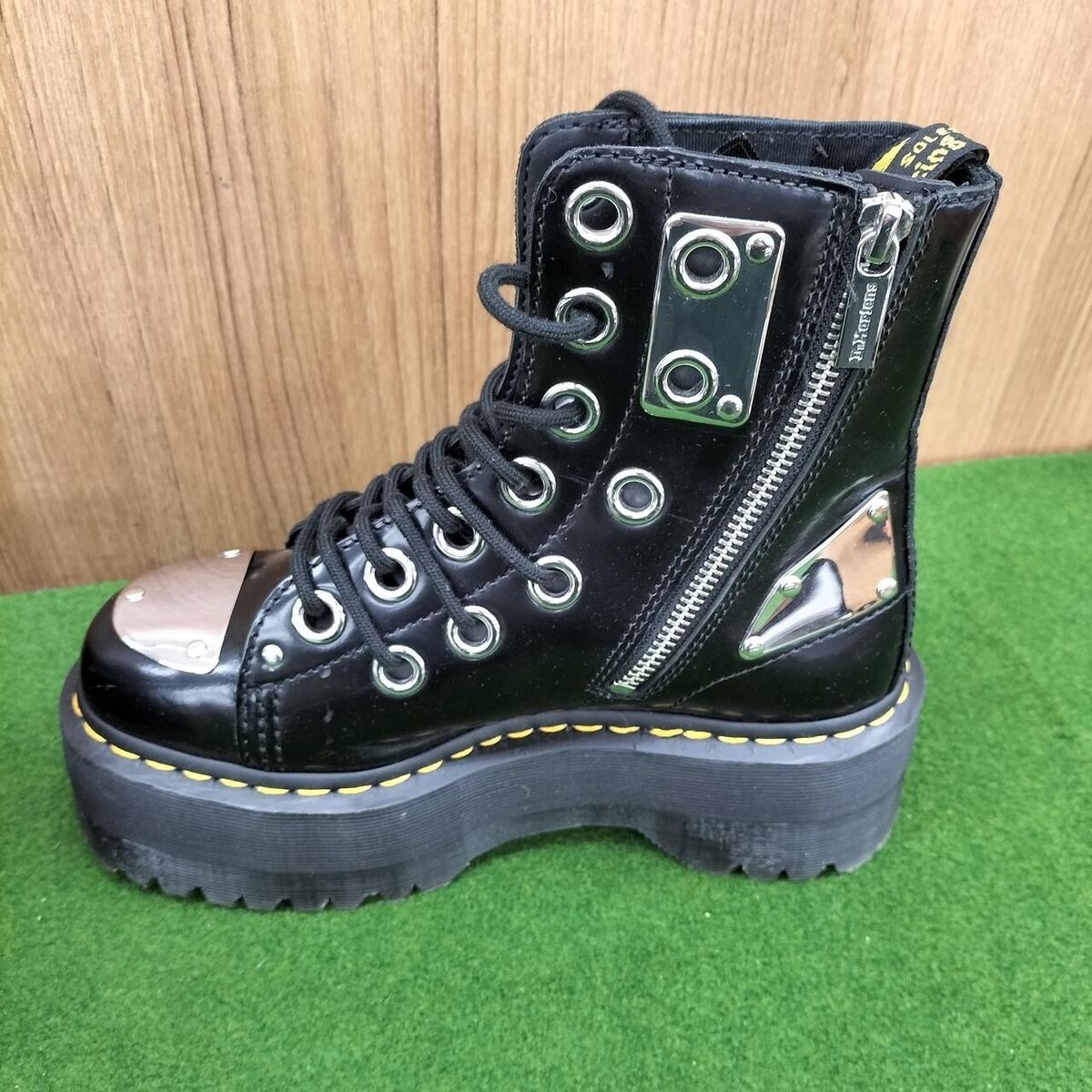 Dr.Martens Boots Jadon Max Rebel Black Leather Shoes US7 UK5 Dr.Martens Boots Jadon Max Rebel Black Leather Shoes US7 UK5